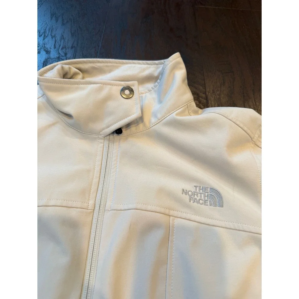 The North Face Women's SP Softshell Jacket White Cream Full Zip